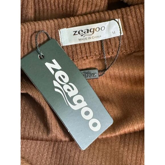 Zeagoo brown corduroy long sleeves button shacket size Medium - Picture 3 of 11